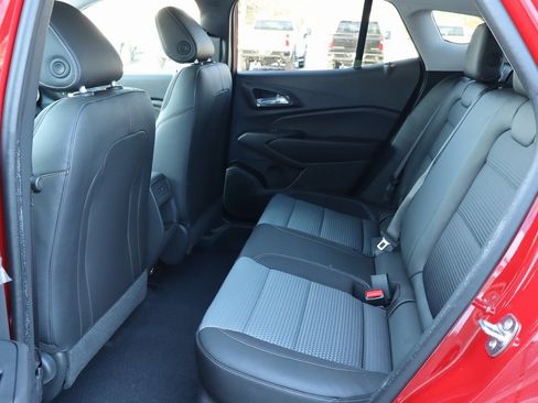 New 2026 Chevrolet Trax LT image 19