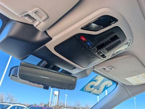 Used 2025 Subaru Outback Touring XT w/ Popular Package #2 image 29