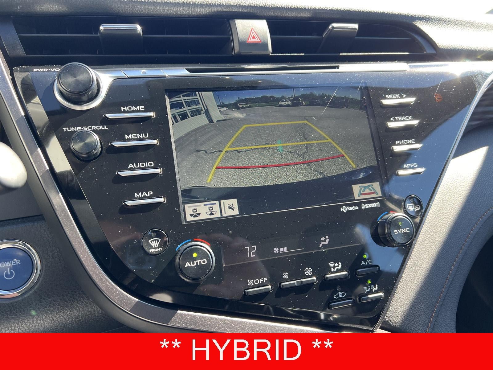 Used 2019 Toyota Camry XLE FWD image 4