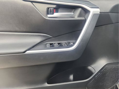 Used 2023 Toyota RAV4 XLE w/ Convenience Package FWD image 22