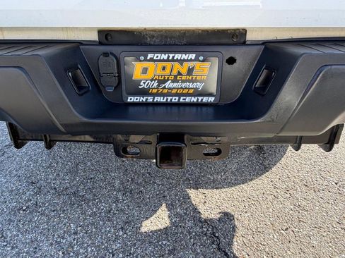 Used 2022 Ford F250 XL w/ Power Equipment Group image 44