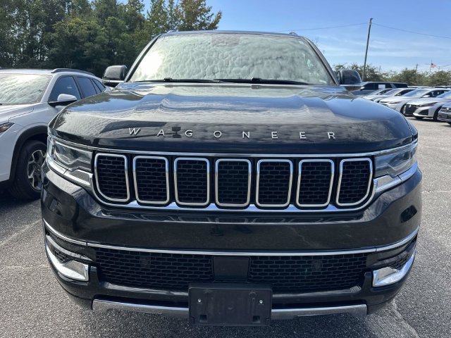Used 2024 Jeep Wagoneer Series III AWD/4WD image 13