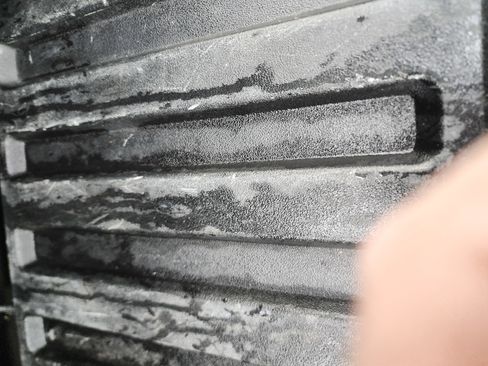 Used 2019 Toyota Tacoma Limited image 30