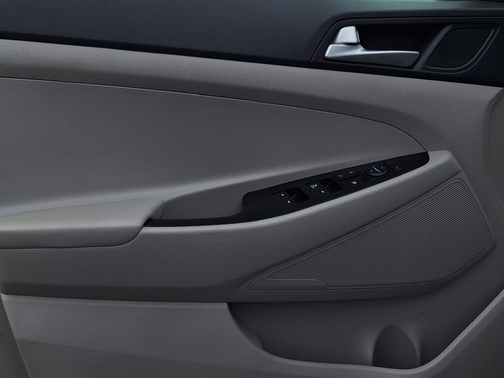 Used 2019 Hyundai Tucson SE FWD image 9
