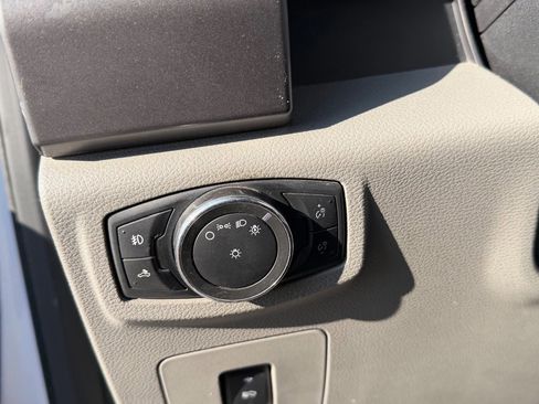 Certified 2017 Ford F150 XLT w/ Equipment Group 302A Luxury image 26