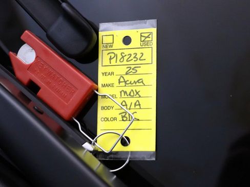 Certified 2025 Acura MDX w/ Advance Package image 33