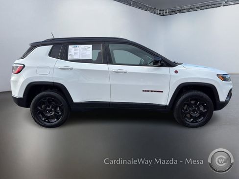 Used 2023 Jeep Compass Trailhawk image 3