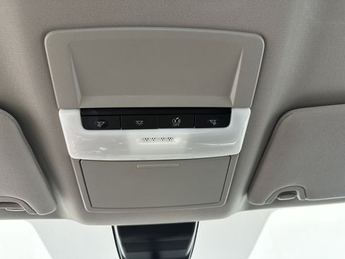 Used 2024 Nissan Altima 2.5 SV image 30