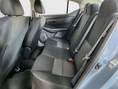 Used 2024 Nissan Sentra SV FWD image 31