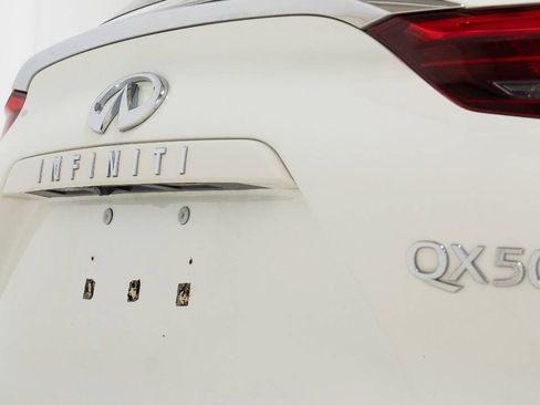Used 2021 INFINITI QX50 Autograph w/ Premium White Leather Package FWD image 15