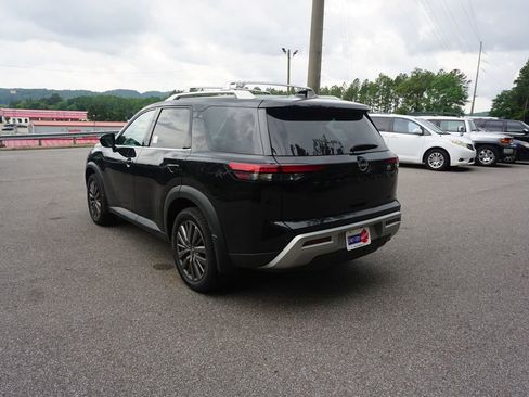 Used 2023 Nissan Pathfinder SL w/ SL Premium Package FWD image 21