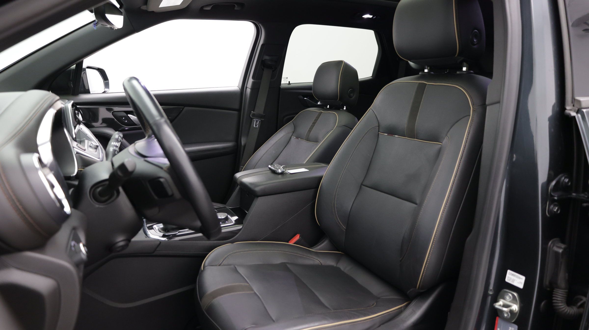 Used 2019 Chevrolet Blazer Premier w/ Sun and Wheels Package FWD image 19