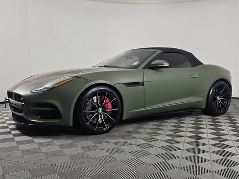 Used 2018 Jaguar F-TYPE R image 4