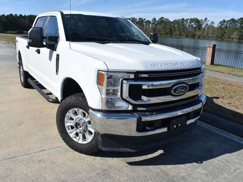 Used 2021 Ford F250 XLT image 2
