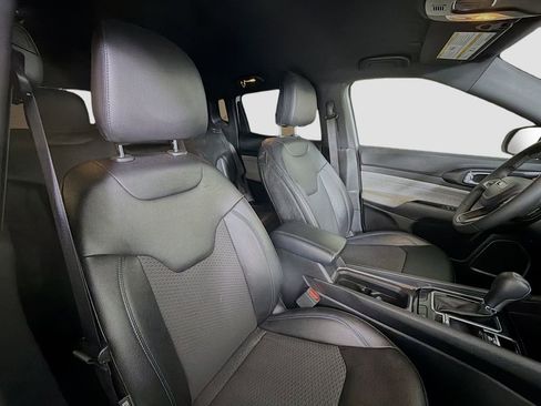 Used 2024 Jeep Compass Latitude image 27