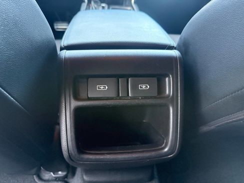 Used 2021 Honda Accord Sport image 37
