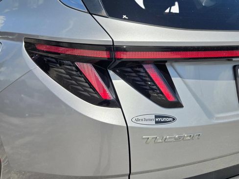 Used 2023 Hyundai Tucson SEL AWD/4WD image 7