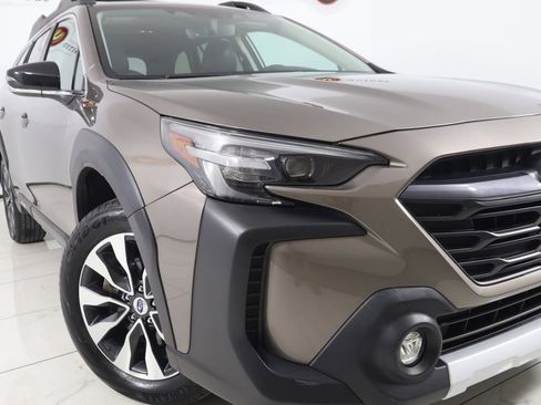 Used 2023 Subaru Outback Limited image 17