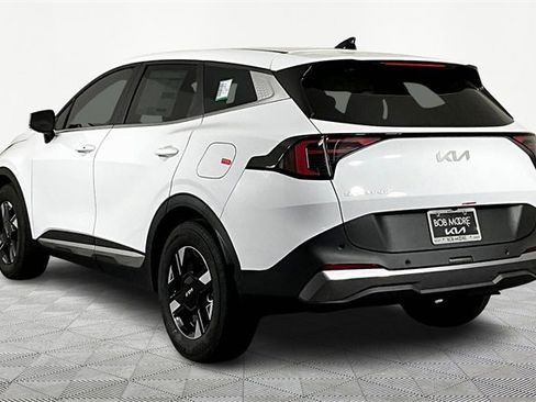New 2026 Kia Sportage LX image 4