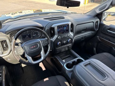 Used 2021 GMC Sierra 1500 Elevation w/ Preferred Package AWD/4WD image 12