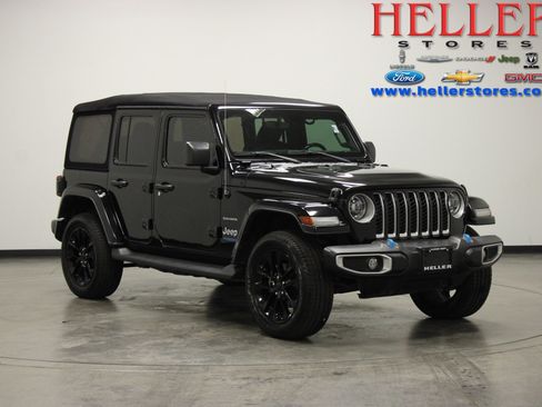 Used 2022 Jeep Wrangler Unlimited Sahara w/ Cold Weather Group image 1