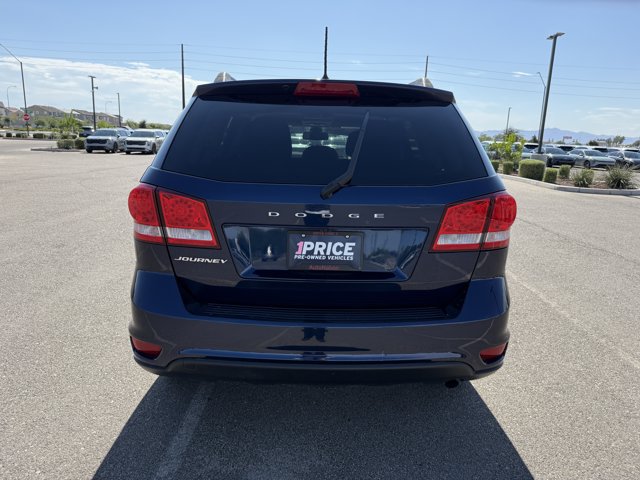 Used 2019 Dodge Journey SE FWD image 6