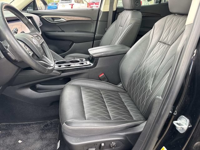 Used 2021 Buick Envision Avenir w/ Technology Package II FWD image 17