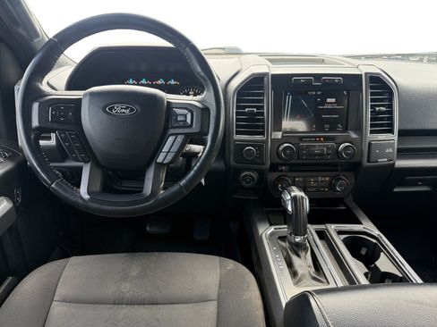 Used 2018 Ford F150 XLT w/ Equipment Group 302A Luxury AWD/4WD image 11