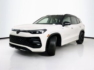 New 2026 Volkswagen Tiguan SE R-Line video 2