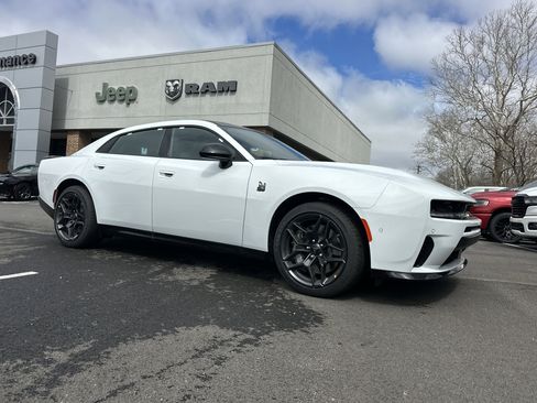 New 2026 Dodge Charger Scat Pack w/ Blacktop Package AWD/4WD image 16