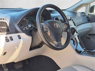 Used 2011 Toyota Venza w/ Convenience Pkg FWD video 2