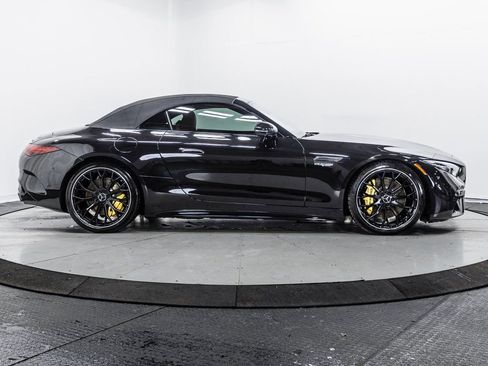 Used 2022 Mercedes-Benz SL 55 AMG 4MATIC image 36