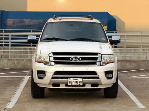 Used 2016 Ford Expedition EL Platinum RWD image 2