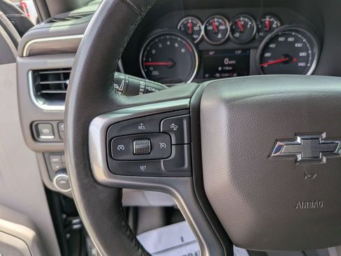 Used 2021 Chevrolet Tahoe Z71 image 33