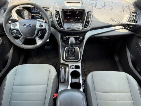 Used 2014 Ford Escape SE w/ Equipment Group 201A FWD image 15