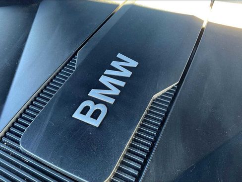 Used 2024 BMW i5 eDrive40i w/ Premium Package image 34