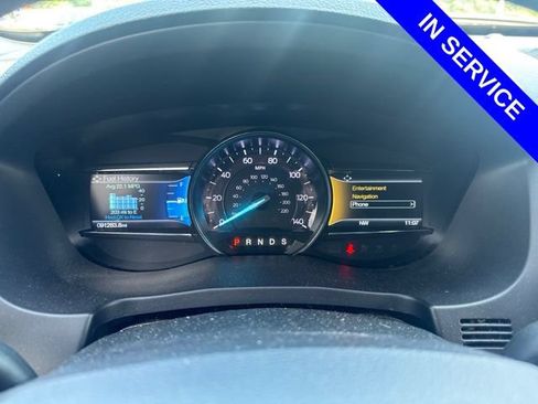 Used 2018 Ford Explorer XLT w/ Equipment Group 202A FWD image 9