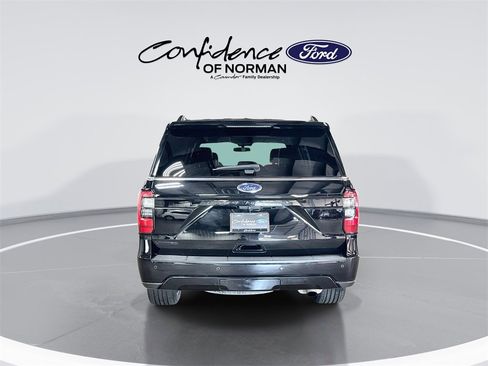 Used 2021 Ford Expedition Limited image 7