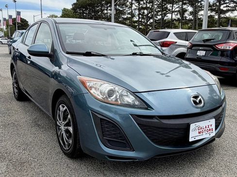 Used 2011 MAZDA MAZDA3 i Sport image 3