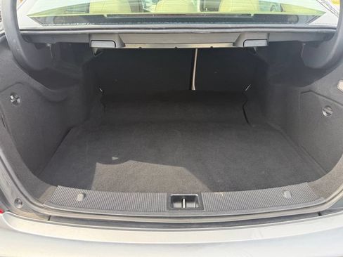 Used 2013 Mercedes-Benz C 300 4MATIC Sedan image 18