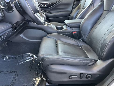 Certified 2024 Subaru Outback Limited image 15