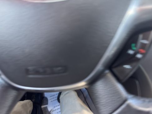 Used 2018 Ford C-MAX SE FWD image 18