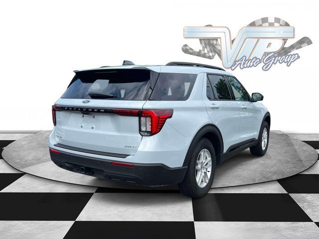 Used 2026 Ford Explorer Active AWD/4WD image 6
