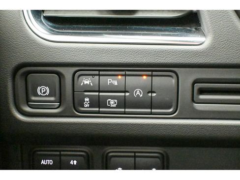 Used 2024 Chevrolet Tahoe RST w/ Luxury Package image 43