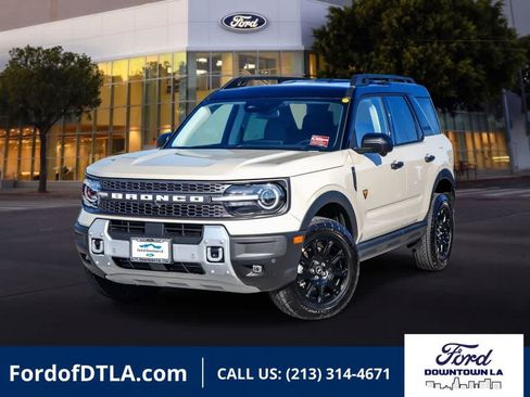 Used 2025 Ford Bronco Sport Badlands AWD/4WD image 1