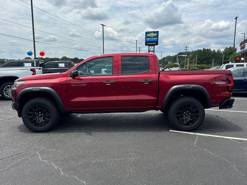 Used 2026 Chevrolet Colorado Trail Boss AWD/4WD image 9
