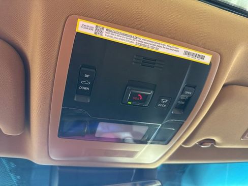 New 2025 Lexus ES 350 w/ Premium Package image 33