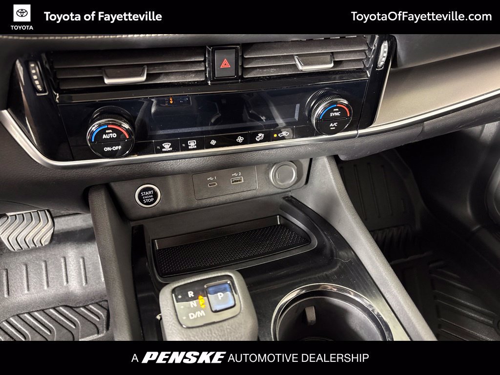 Used 2022 Nissan Rogue SV AWD/4WD image 34