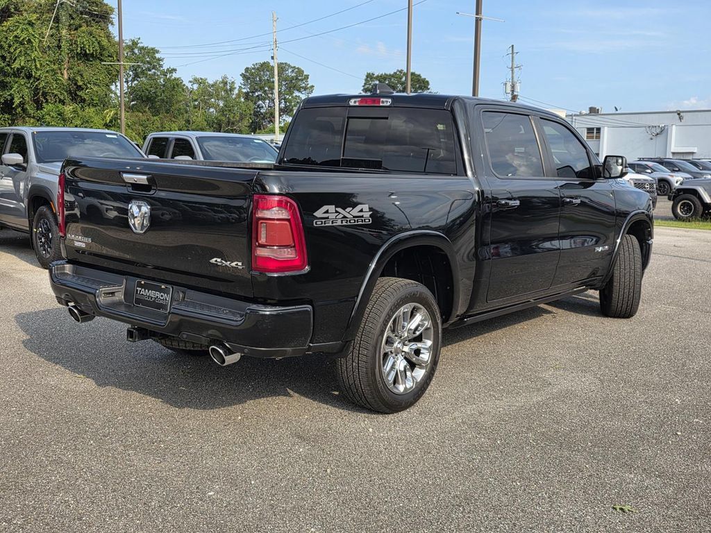 Used 2022 RAM 1500 Laramie w/ Laramie Southwest Edition AWD/4WD image 6