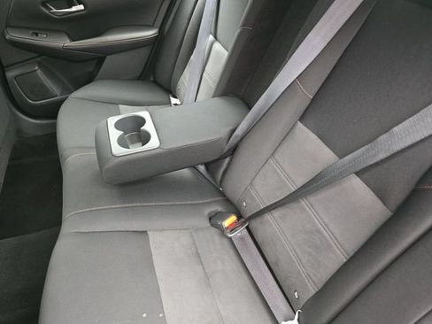Used 2025 Nissan Sentra SR FWD image 14